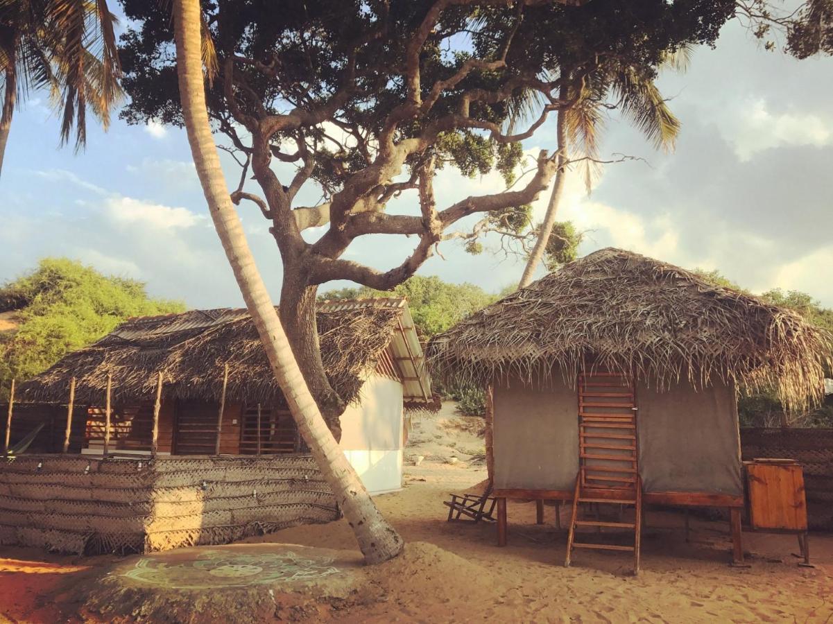 Upali Beach Surf Resort & Cafe Arugam Bay Εξωτερικό φωτογραφία